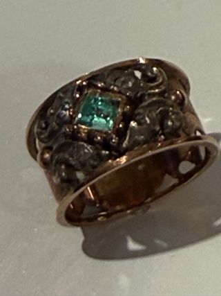 Sortija Oro 18k y Platino Esmeralda