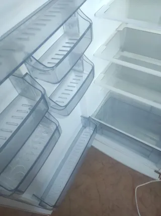 Nevera Benavent Blanca