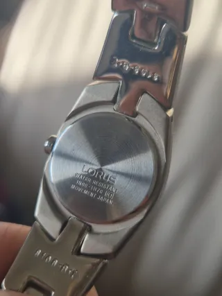 Reloj Lorus Mujer Plata y Azul