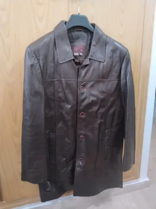 Chaqueta 3/4 de piel marrón