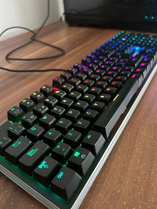 Teclado Mecánico Gaming Tempest DIABLO RGB