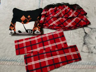 Conjunto Punk Emo Negro y Rojo