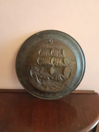 Plato decorativo estaño galeón