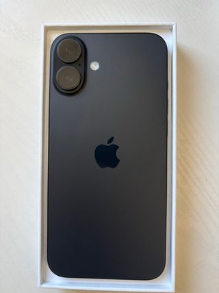 iPhone 16 Plus Nero