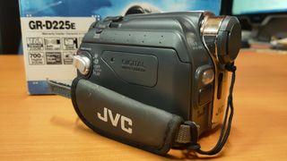 Cámara Vídeo JVC Mini DV como nueva