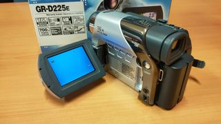 Cámara Vídeo JVC Mini DV como nueva