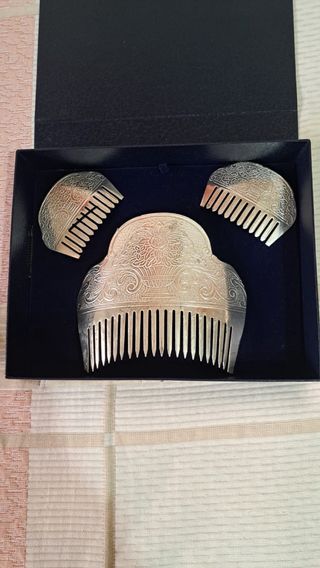 Juego 3 Peinetas Plata Niña