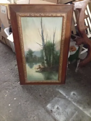Pintura antigua con marco de madera