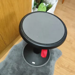 Taburete ergonómico ajustable