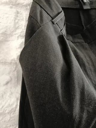 Pantalón traje gris pinzas Mango,