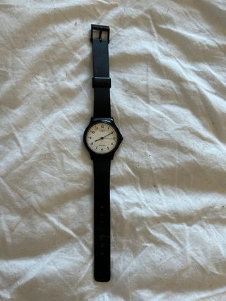 Reloj Casio Sumergible Negro