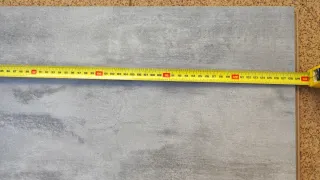 Tarima flotante gris piedra