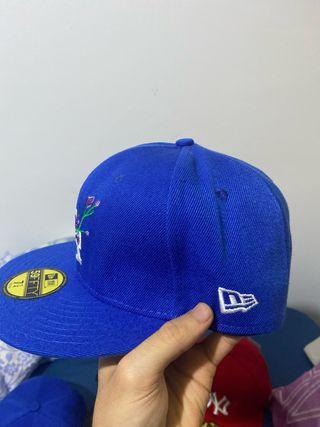 Gorra New Era LA Flores Moradas Azul