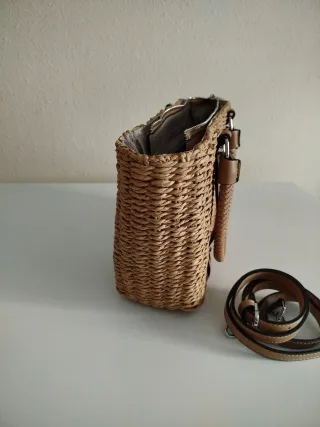 Bolso de rafia Prada beige