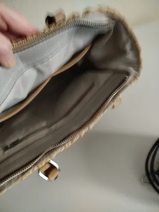 Bolso de rafia Prada beige