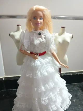 Barbie con 3 manichini per abiti