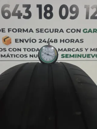 215 55 17 94W KUMHO ECSTA HS51