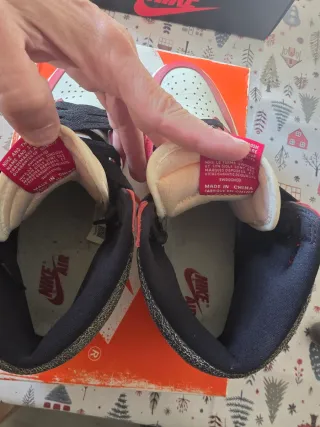 Nike Air Jordan 1 Retro High OG Talla 42