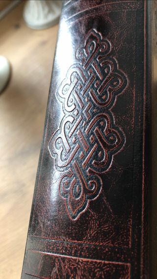 Libri decorativi antichi con scatola nascosta