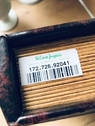 Libri decorativi antichi con scatola nascosta