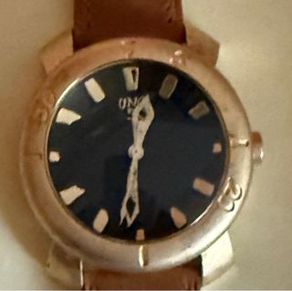 Reloj Uno de 50 Negro y Dorado