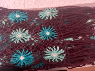 Bufanda Crochet Flores Azul y Marrón