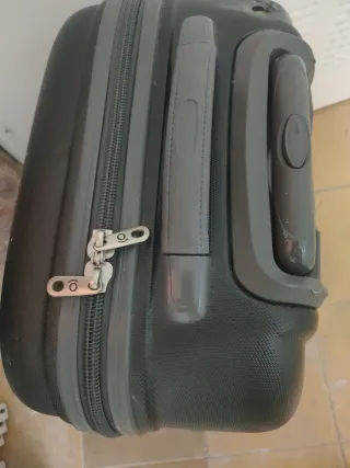 Maleta de viaje IO negra