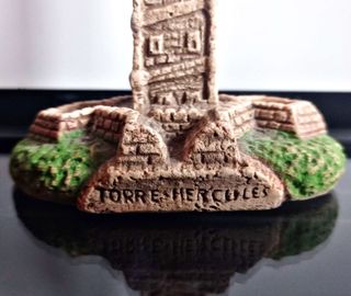 Figura de la torre de Hércules (A Coruña)
