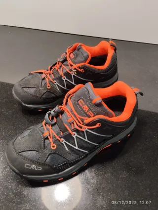 Zapatillas montaña niño CMP negras/naranja