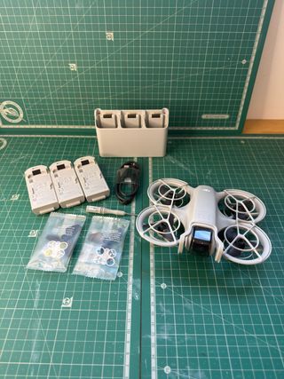 Dron DJI NEO + 3 Baterías + Cargador
