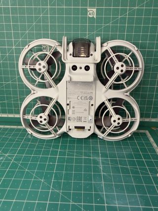 Dron DJI NEO + 3 Baterías + Cargador