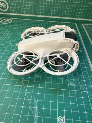 Dron DJI NEO + 3 Baterías + Cargador