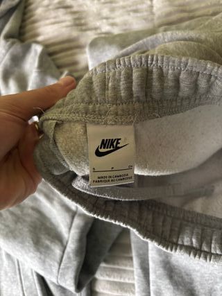 Conjunto Chándal Nike Gris