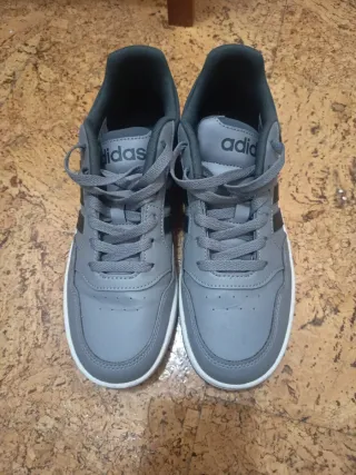 Zapatillas Adidas hope Grises Talla 40