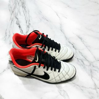 Scarpe da calcetto Nike 42.5