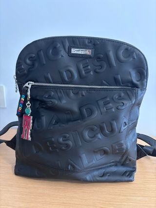 Mochila DESOGUAL Negra
