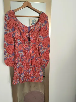 Vestido floral talla S