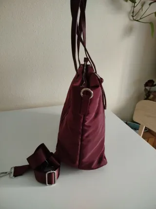 Bolso Stradivarius granate