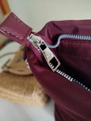 Bolso Stradivarius granate