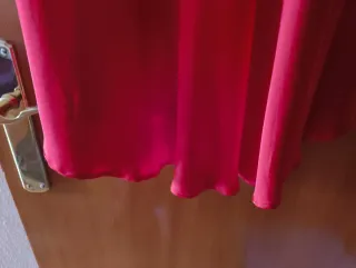 Falda satinada roja Zara