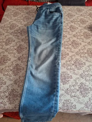 Vaquero niño con pelillo interior. Talla 11 años.