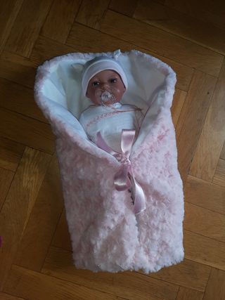 Muñeca Bebé Antonio Juan