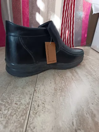 Botas de cuero negro Quattropassi