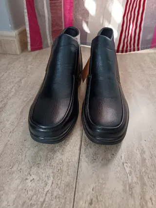 Botas de cuero negro Quattropassi