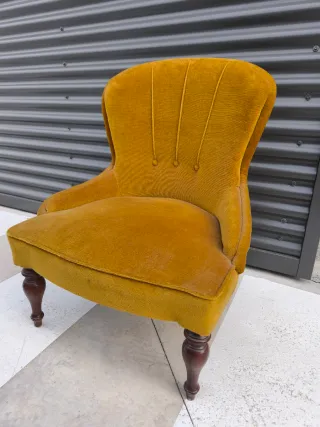 Sillón Club Vintage Mostaza Terciopelo precioso