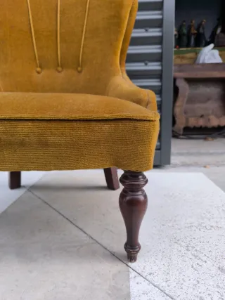 Sillón Club Vintage Mostaza Terciopelo precioso
