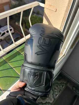 Guantes de Boxeo Venum Elite Evo Negros 14Oz