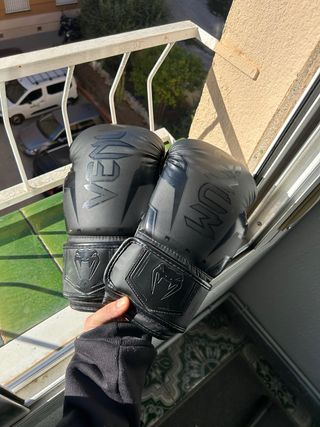 Guantes de Boxeo Venum Elite Evo Negros 14Oz