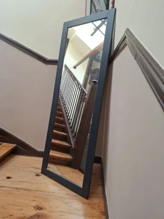 Specchio da terra in legno e vetro