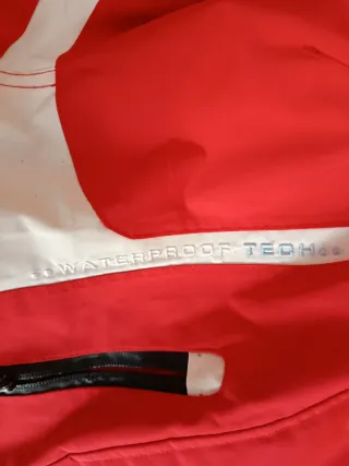 Chaqueta de nieve Traxbay roja y negra